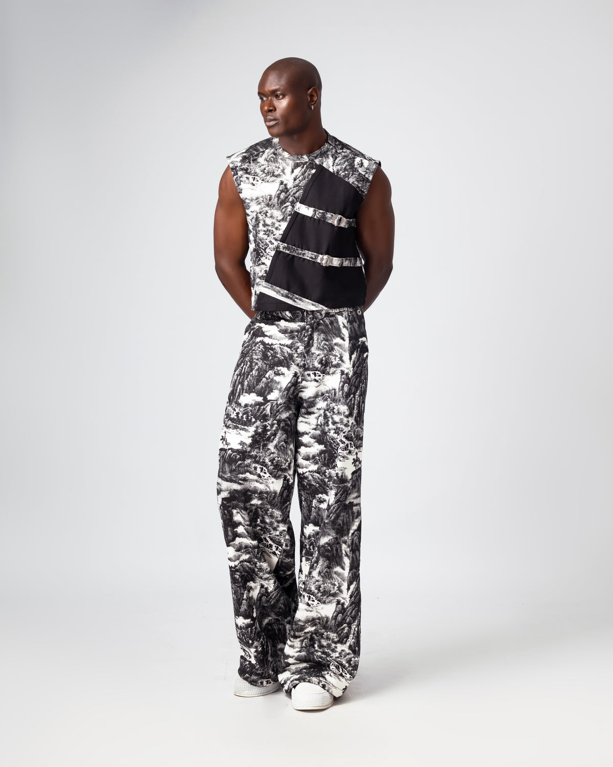 Black and white printed denim set
