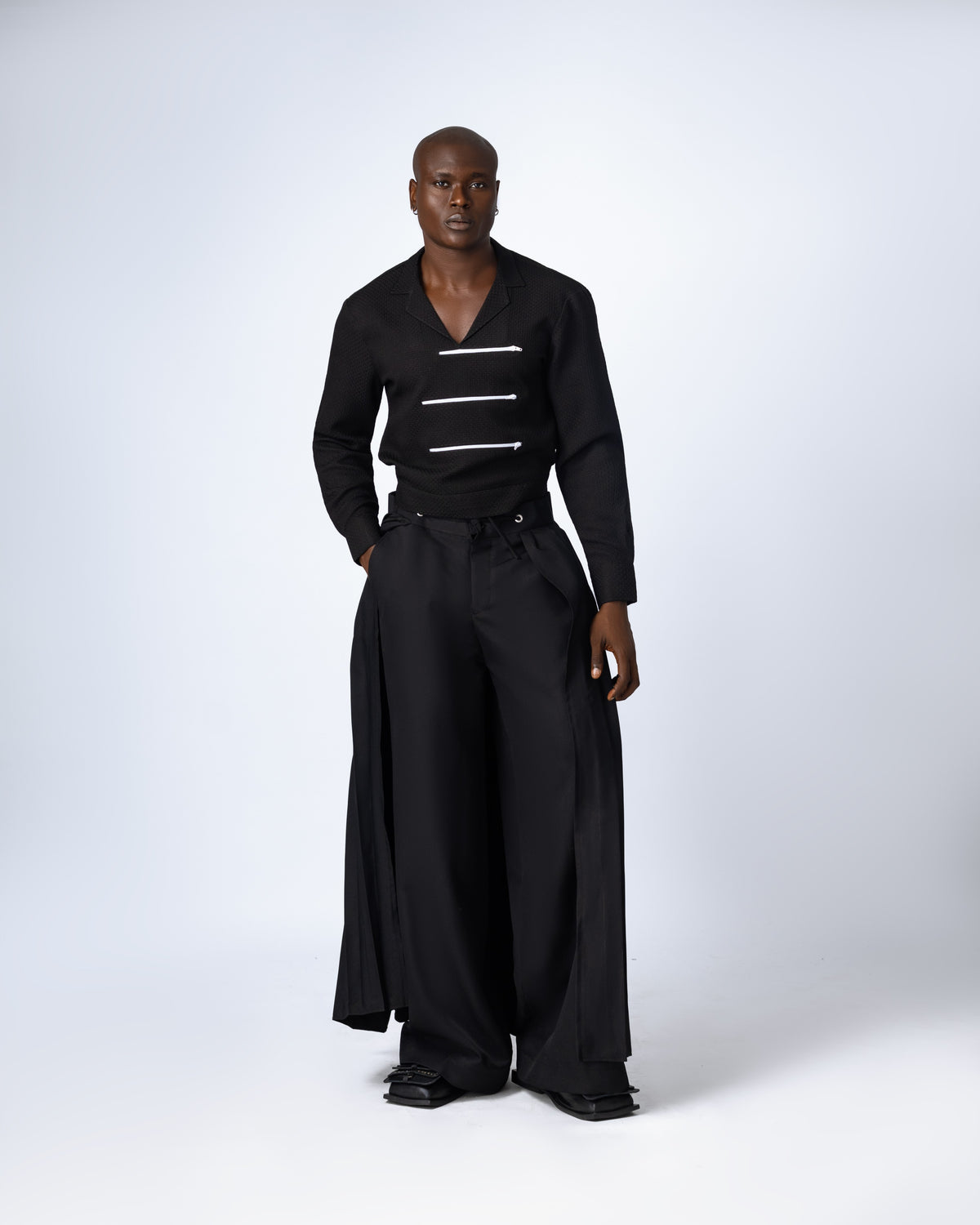 The Noir Reign Set