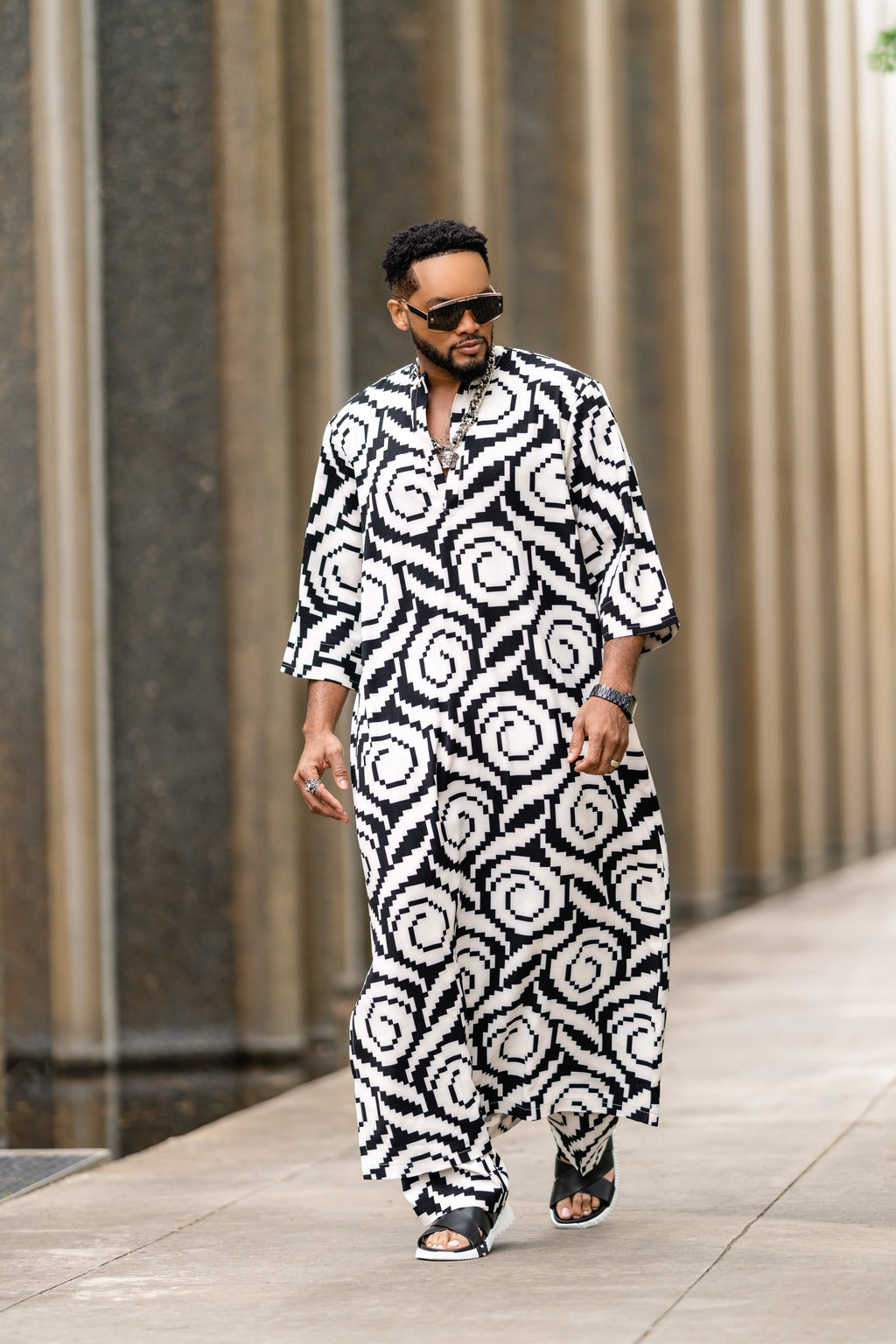 Bold black and white tunic and pants